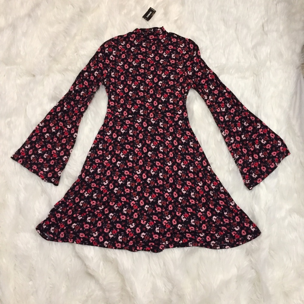 NWT Mock Neck Floral A-line Dress - Picture 2 of 8